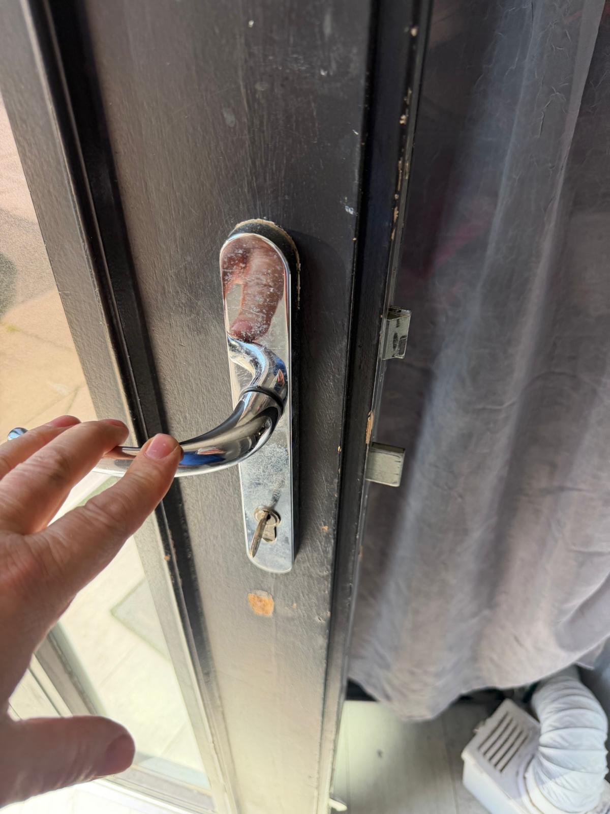 ERA tubular latch installed in a painted internal door frame